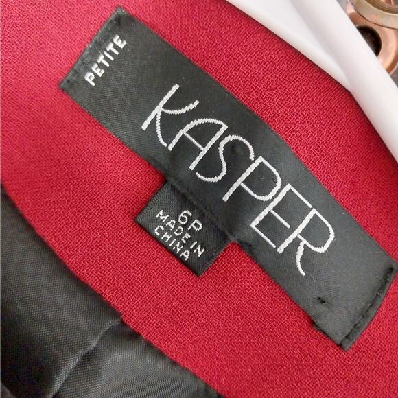 KASPER! GORGEOUS ROUGE RED W/BLACK TRIM 2 PC SKIRT & JACKET SUIT SET! SZ 6P - Picture 9 of 11